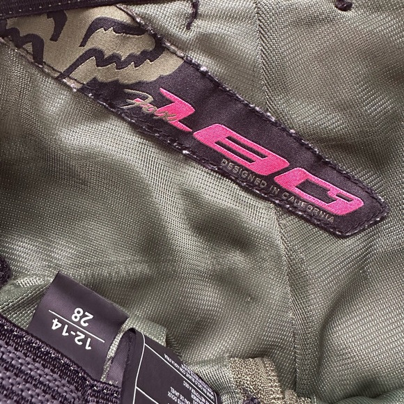 FOX 180 Racing Youth/Kids Dirtbike Riding Pants Green Pink Camo Size 12/14 - Picture 7 of 9